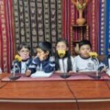 Pequeñas voces, grandes preguntas: estudiantes de la Fuerza Aérea visitan Radio CEPJA y descubren el poder de la comunicación